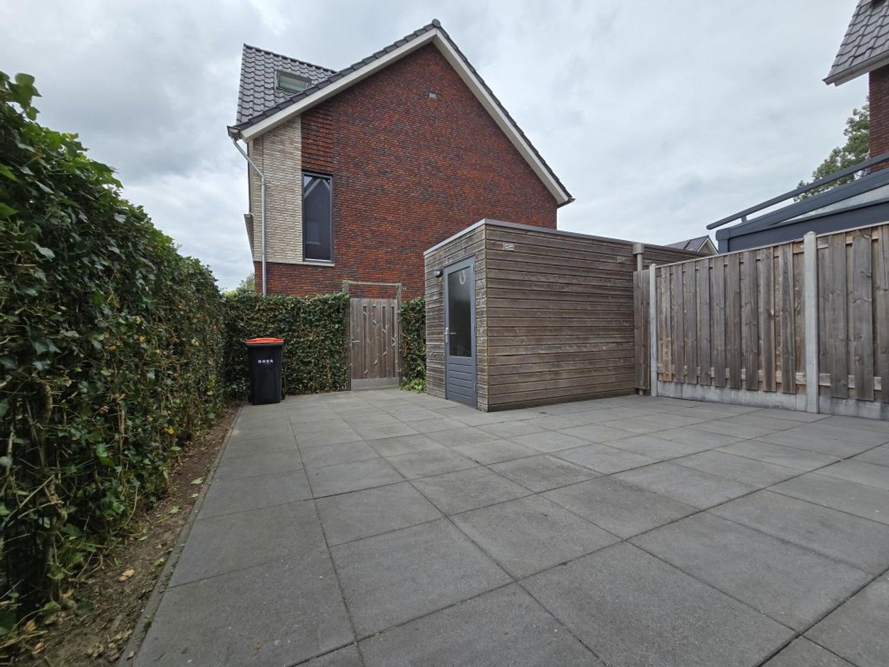 148 m² huis met 5 slaapkamers en tuin - Afbeelding 21