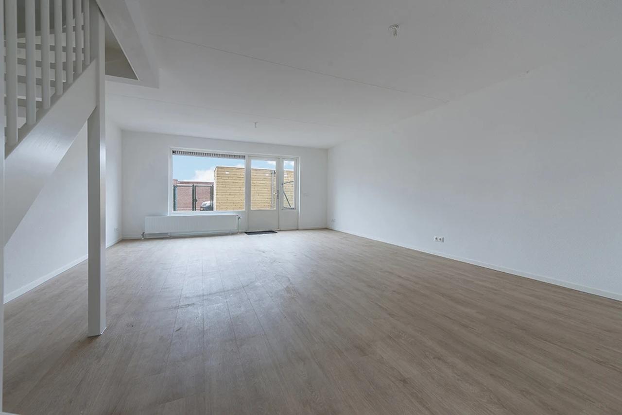 Hoekwoning met oprit en 3 slaapkamers - Afbeelding 4