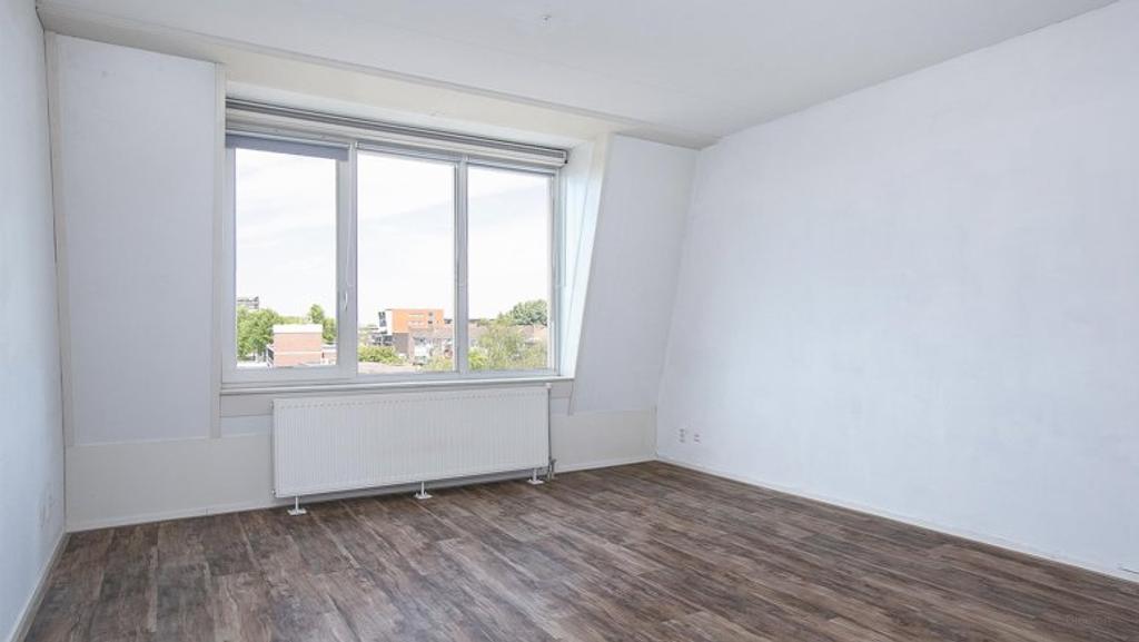 Appartement met balkon en 2 slaapkamers - Afbeelding 2