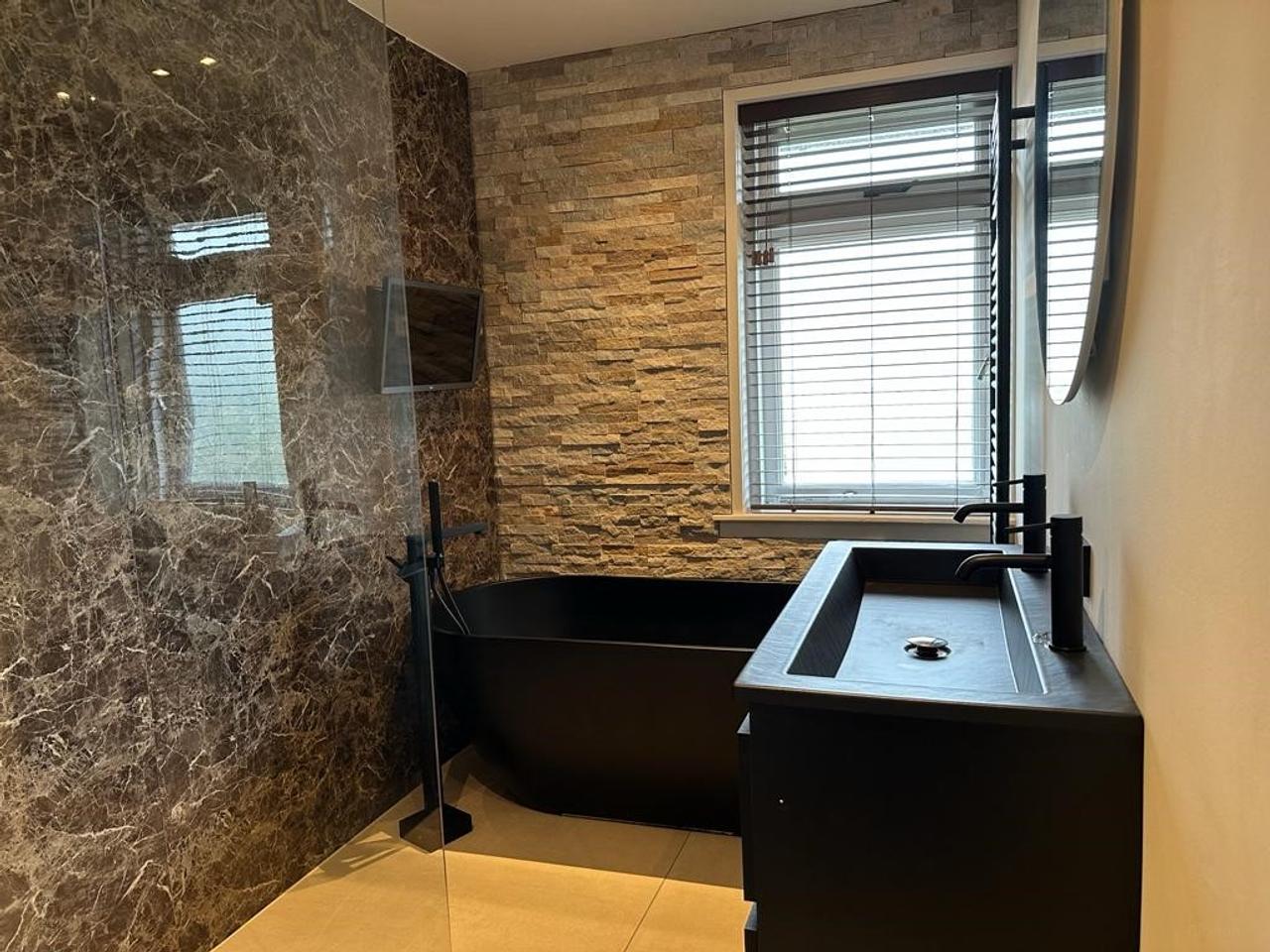 Furnished house for rent in Stratum - Image 18
