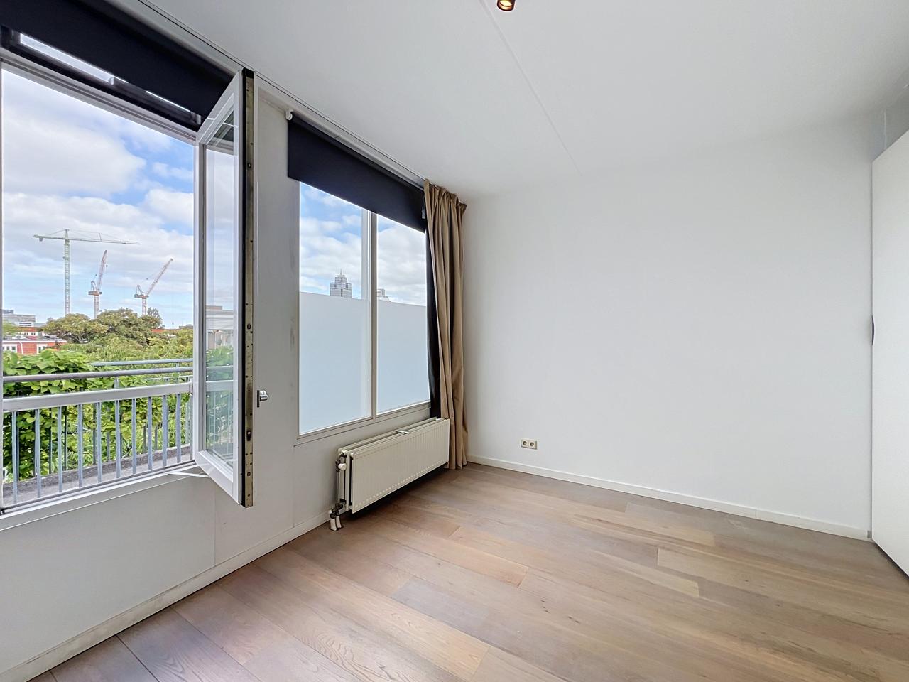 85 m2 met groot balkon in Amsterdam-Zuid - Afbeelding 14