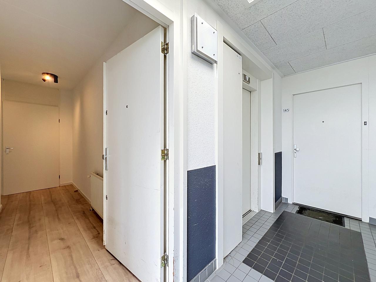 85 m2 met groot balkon in Amsterdam-Zuid - Afbeelding 18