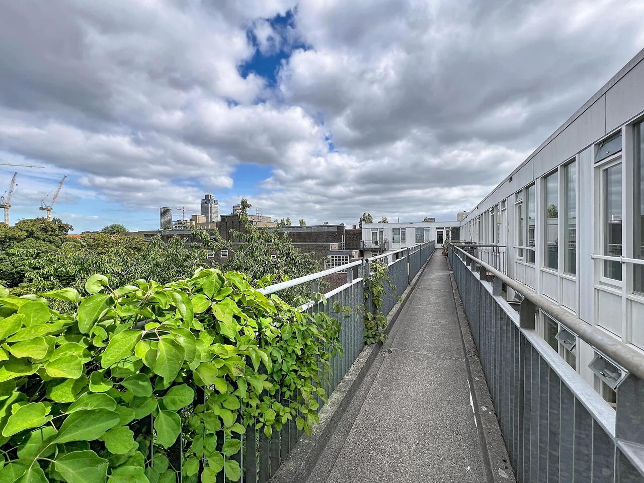 85 m2 met groot balkon in Amsterdam-Zuid - Afbeelding 19