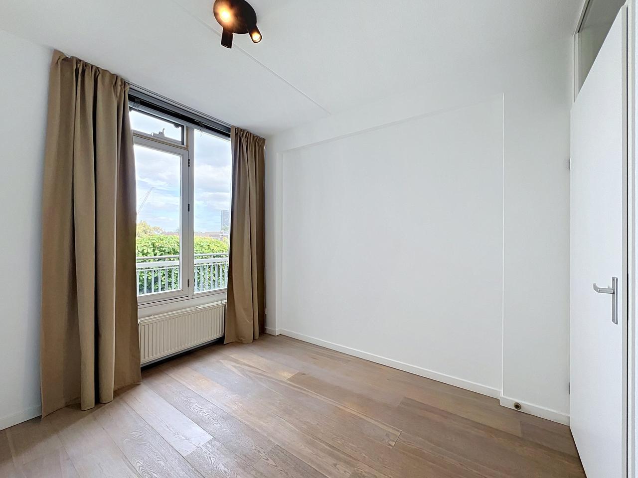 85 m2 met groot balkon in Amsterdam-Zuid - Afbeelding 21