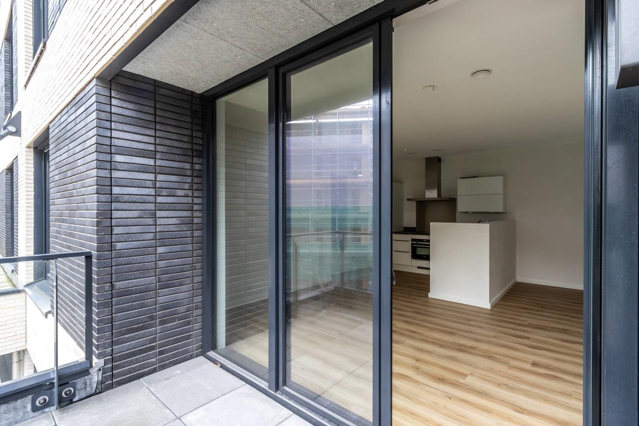 Wonen aan het IJ met balkon en 2 slaapkamers - Afbeelding 7
