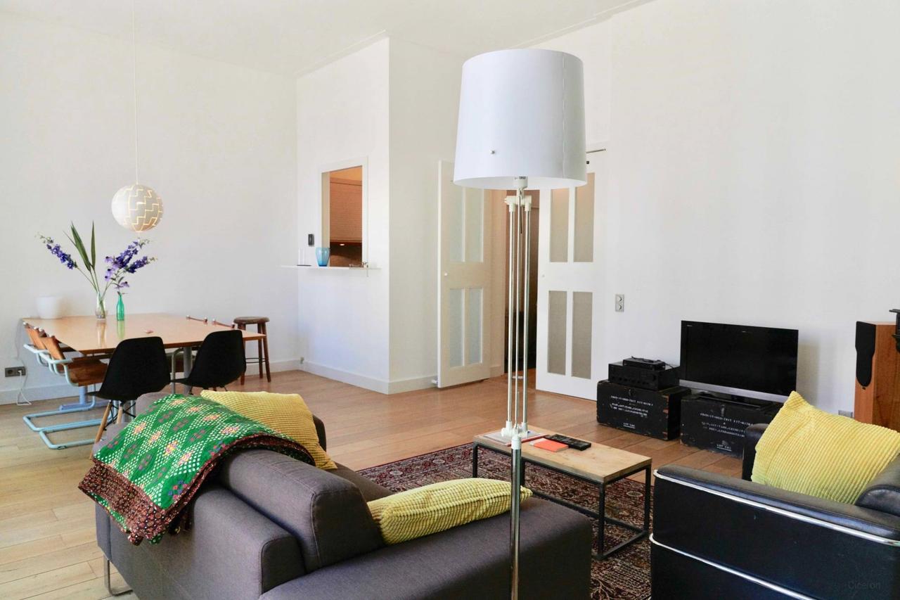 Gemeubileerd 3-kamerappartement met balkon - Afbeelding 4