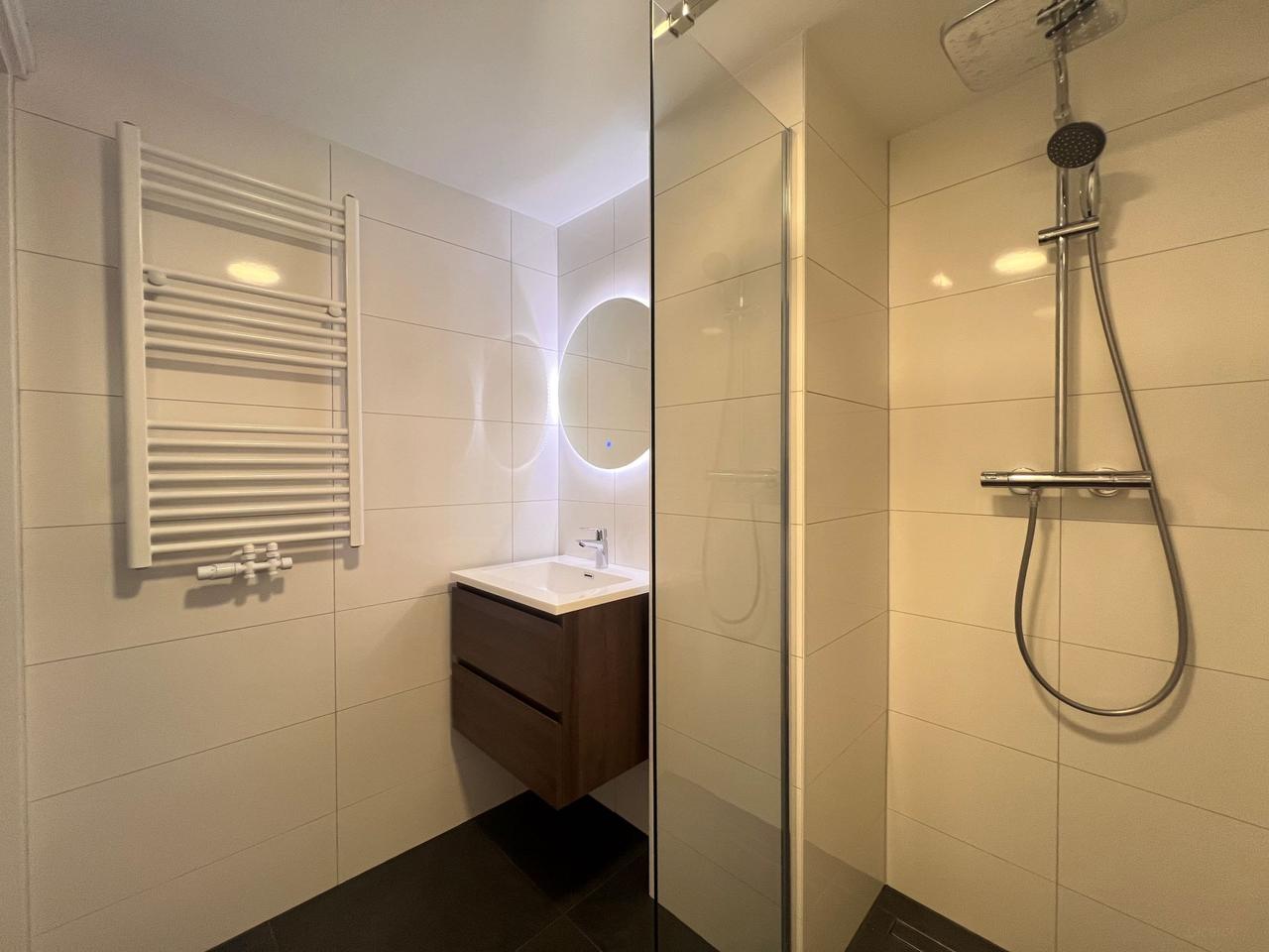 Parterre appartement met tuin en 2 slaapkamers - Afbeelding 7