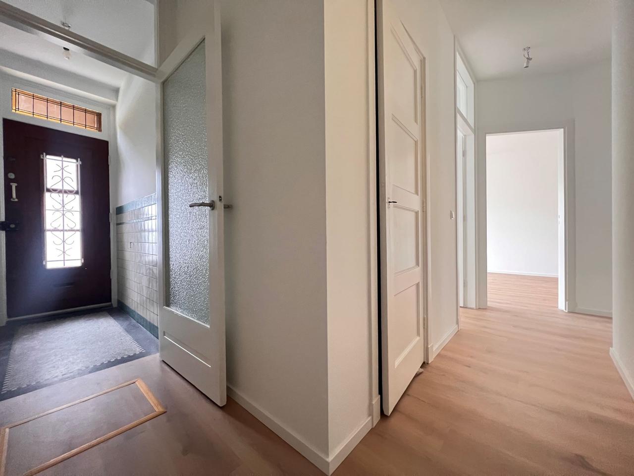 Parterre appartement met tuin en 2 slaapkamers - Afbeelding 11