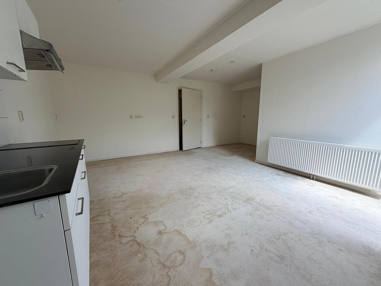 27 m² room with private kitchen - Image 3