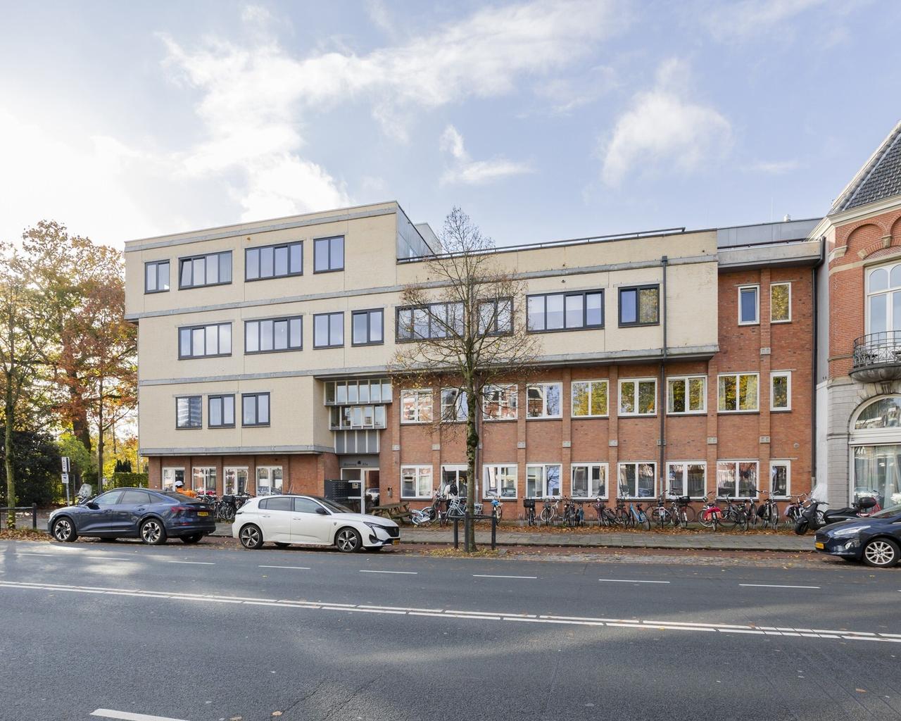 Appartement met 2 slaapkamers en terras - Afbeelding 1