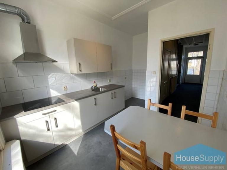Kamer met balkon aan Berg en Bos - Afbeelding 9