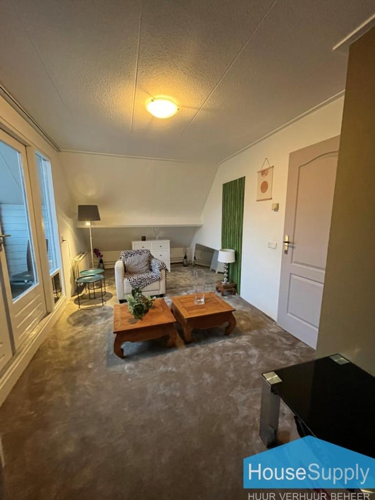Gemeubileerde bovenwoning met balkon - Afbeelding 3