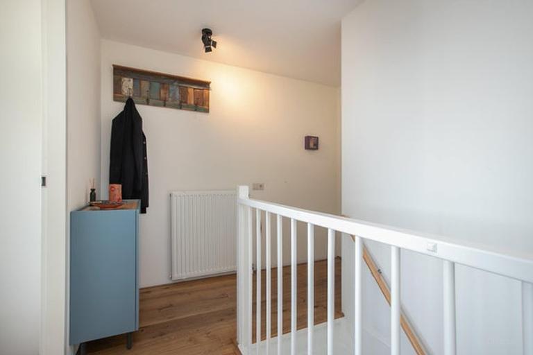 110 m² Maisonette with Terrace and Parking - Image 14
