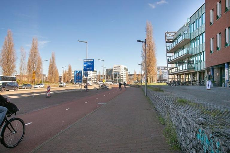 110 m² Maisonette with Terrace and Parking - Image 27