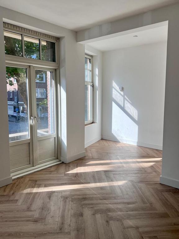 3-bedroom apartment with balcony in Spangen - Image 10