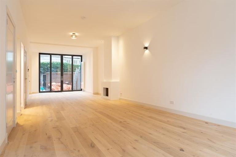 Parterrewoning van 169 m² met tuin en lift - Afbeelding 6