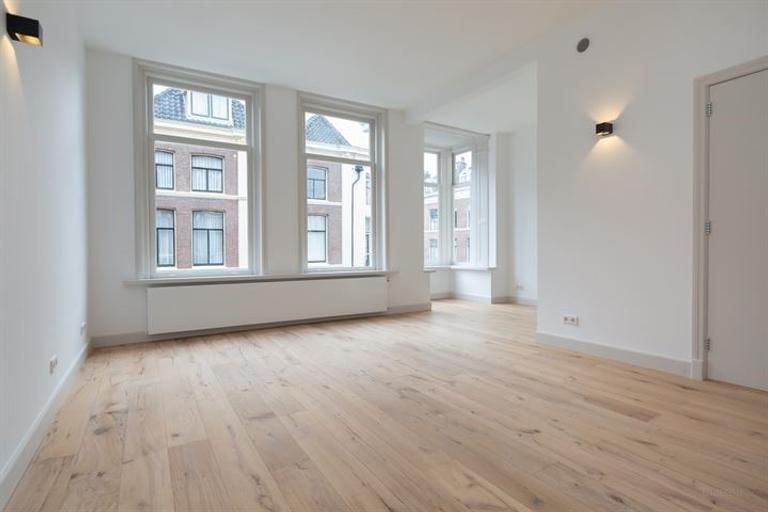 Parterrewoning van 169 m² met tuin en lift - Afbeelding 20