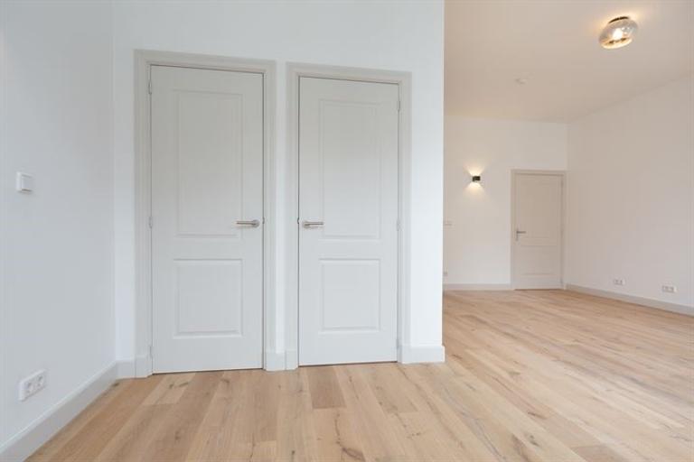 Parterrewoning van 169 m² met tuin en lift - Afbeelding 25