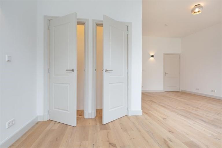 Parterrewoning van 169 m² met tuin en lift - Afbeelding 28