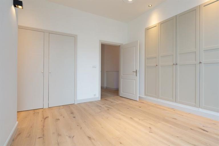 Parterrewoning van 169 m² met tuin en lift - Afbeelding 38