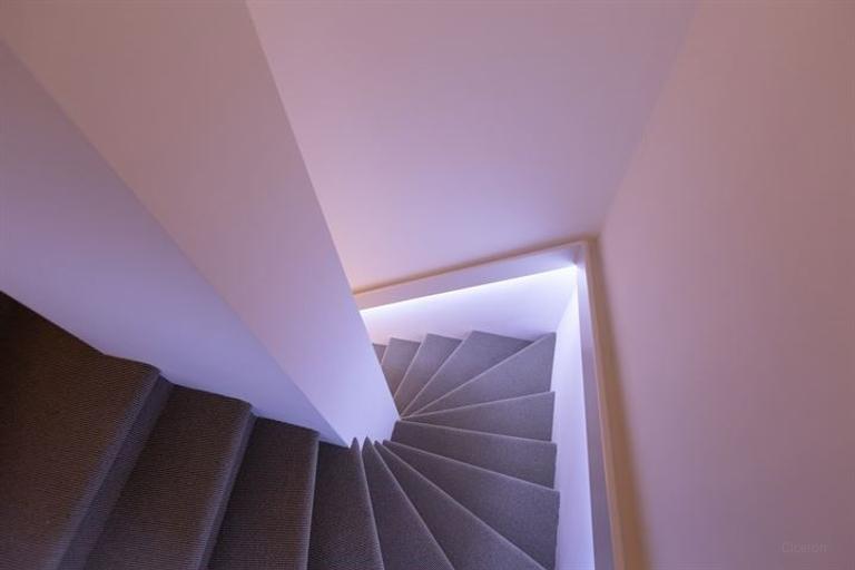 Parterrewoning van 169 m² met tuin en lift - Afbeelding 49