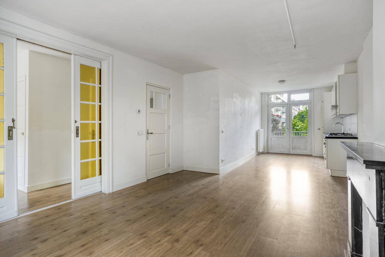 Appartement met twee balkons in de Rivierenbuurt - Afbeelding 5