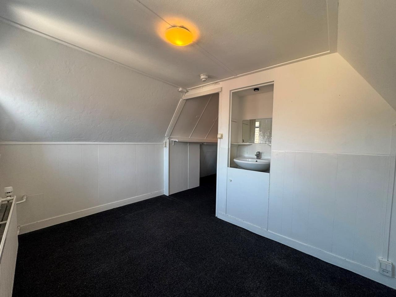 Studentenkamer van 17 m² in centrum Groningen - Afbeelding 7