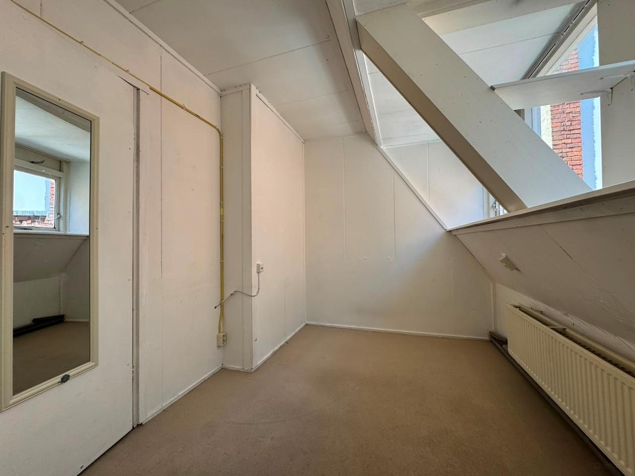 Studentenkamer van 21 m² in hartje Groningen - Afbeelding 8
