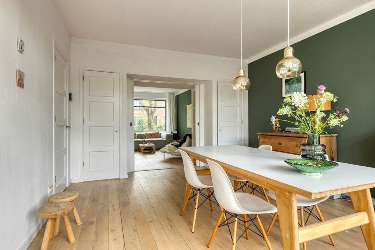 Gemeubileerd 4-kamerappartement in Oude Westen - Afbeelding 1