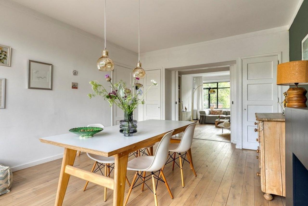 Gemeubileerd 4-kamerappartement in Oude Westen - Afbeelding 2