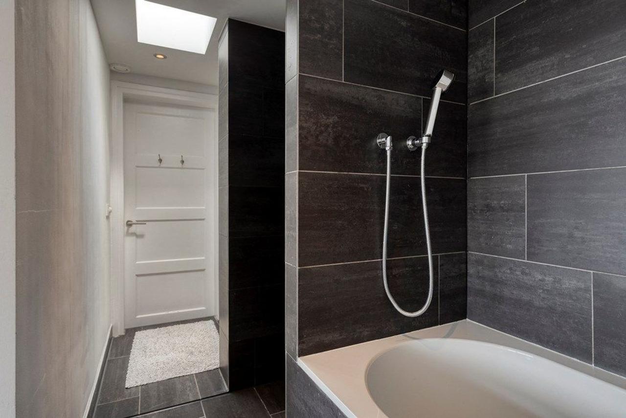 Gemeubileerd 4-kamerappartement in Oude Westen - Afbeelding 17