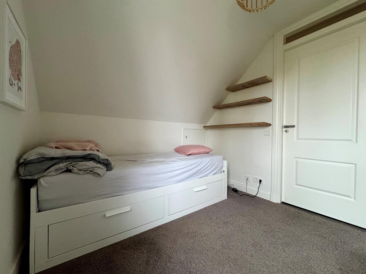 Detached Living with Garden and Garage - Image 33