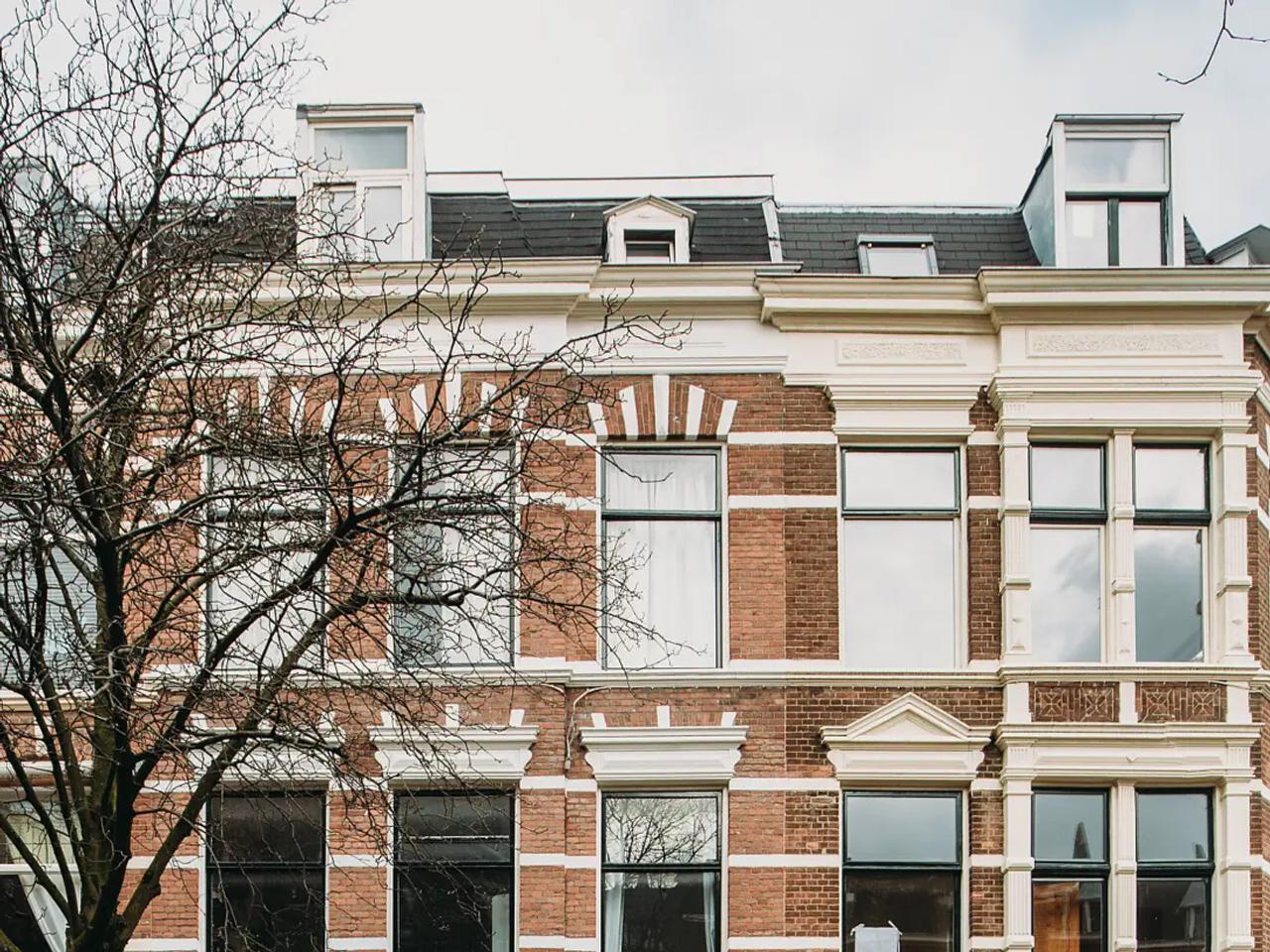 Licht 2-kamerappartement in Duinoord - Afbeelding 1
