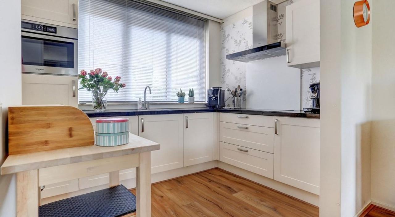 Tussenwoning met 4 slaapkamers in Almelo - Afbeelding 9