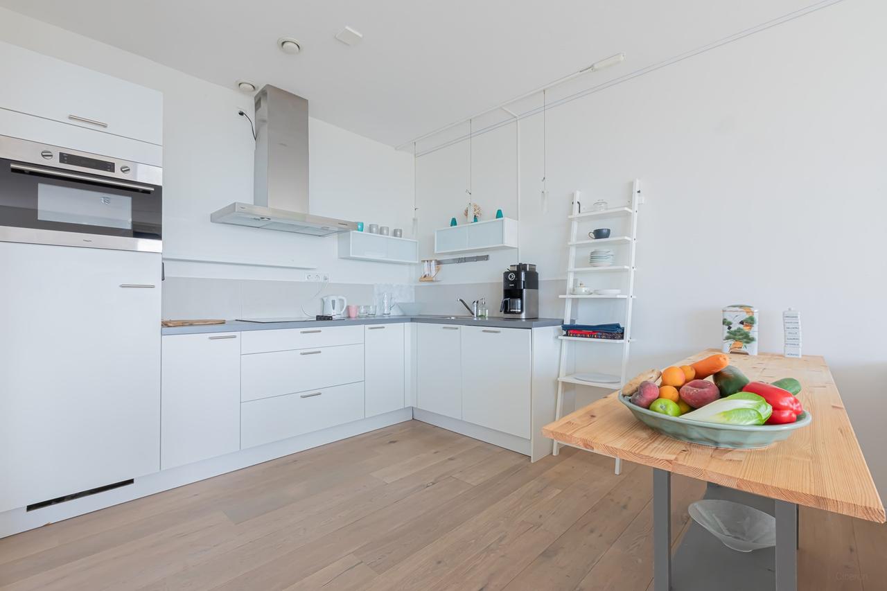Gemeubileerd 3-kamerappartement op de 14e - Afbeelding 7