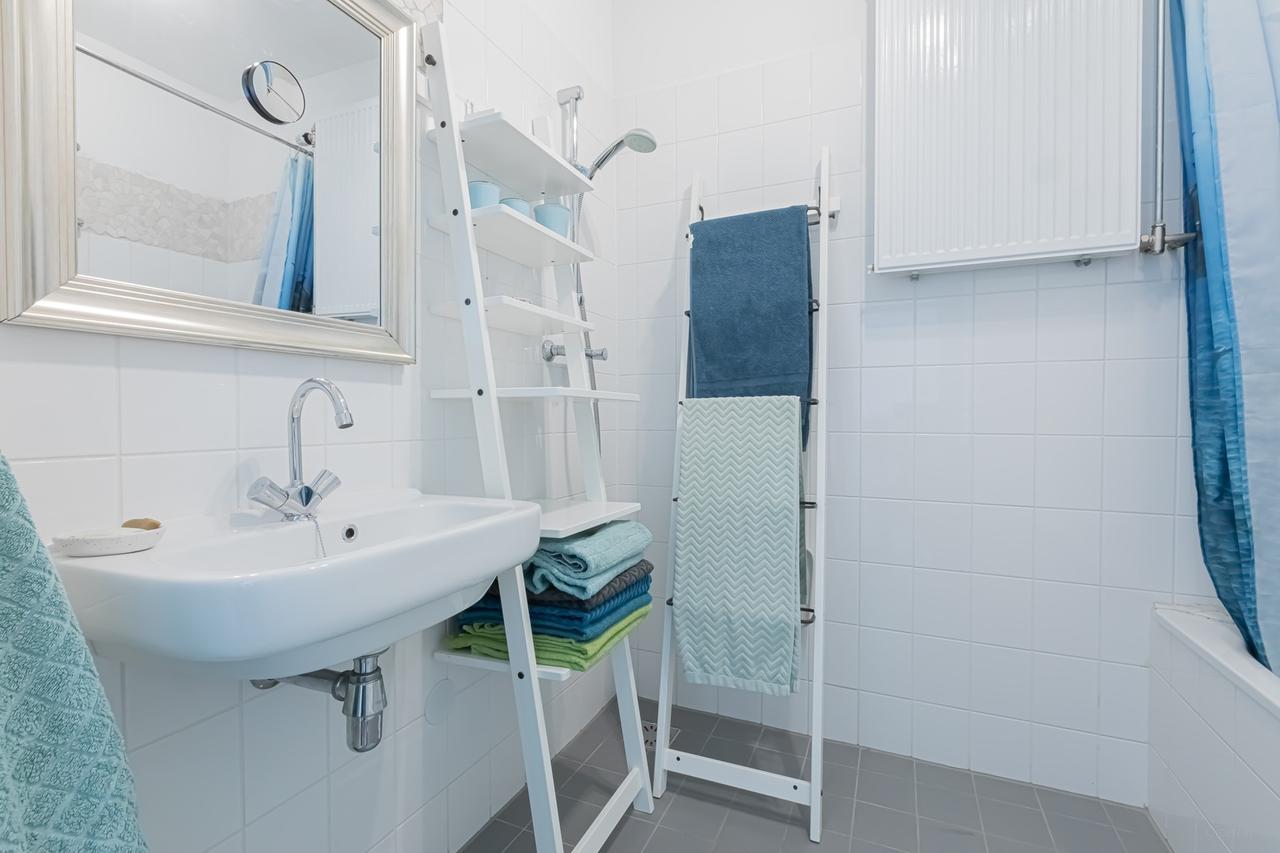 Gemeubileerd 3-kamerappartement op de 14e - Afbeelding 14