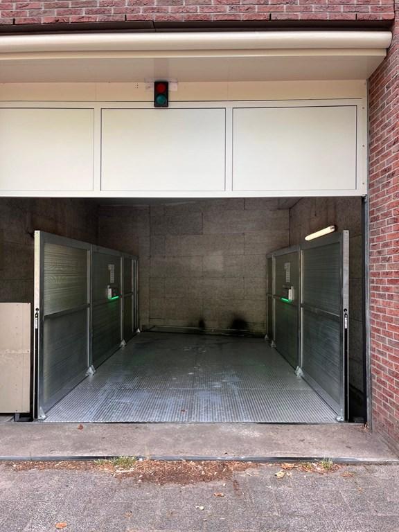 Kamer aan de Wibautstraat per direct - Afbeelding 2