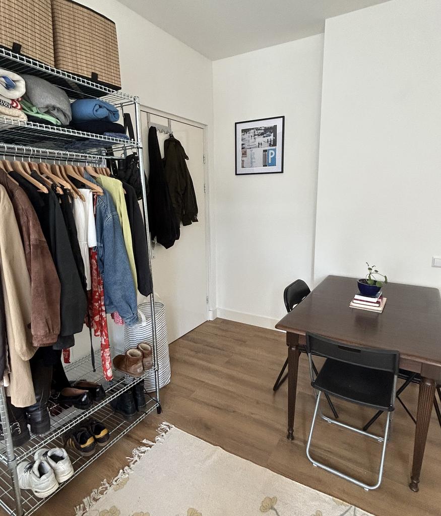 Studio in the Heart of Breda with Private Bathroom - Image 3