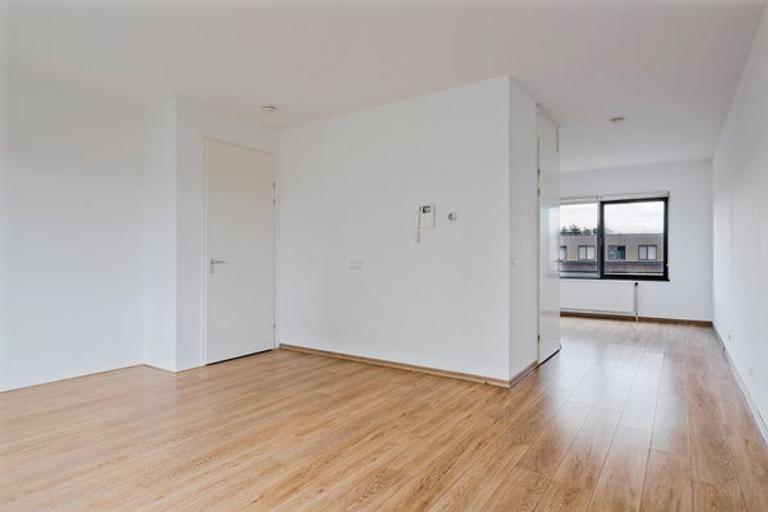 Licht 3-kamerappartement met groot balkon - Afbeelding 5