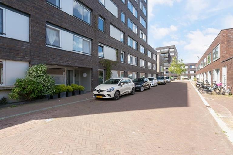 Licht 3-kamerappartement met groot balkon - Afbeelding 23