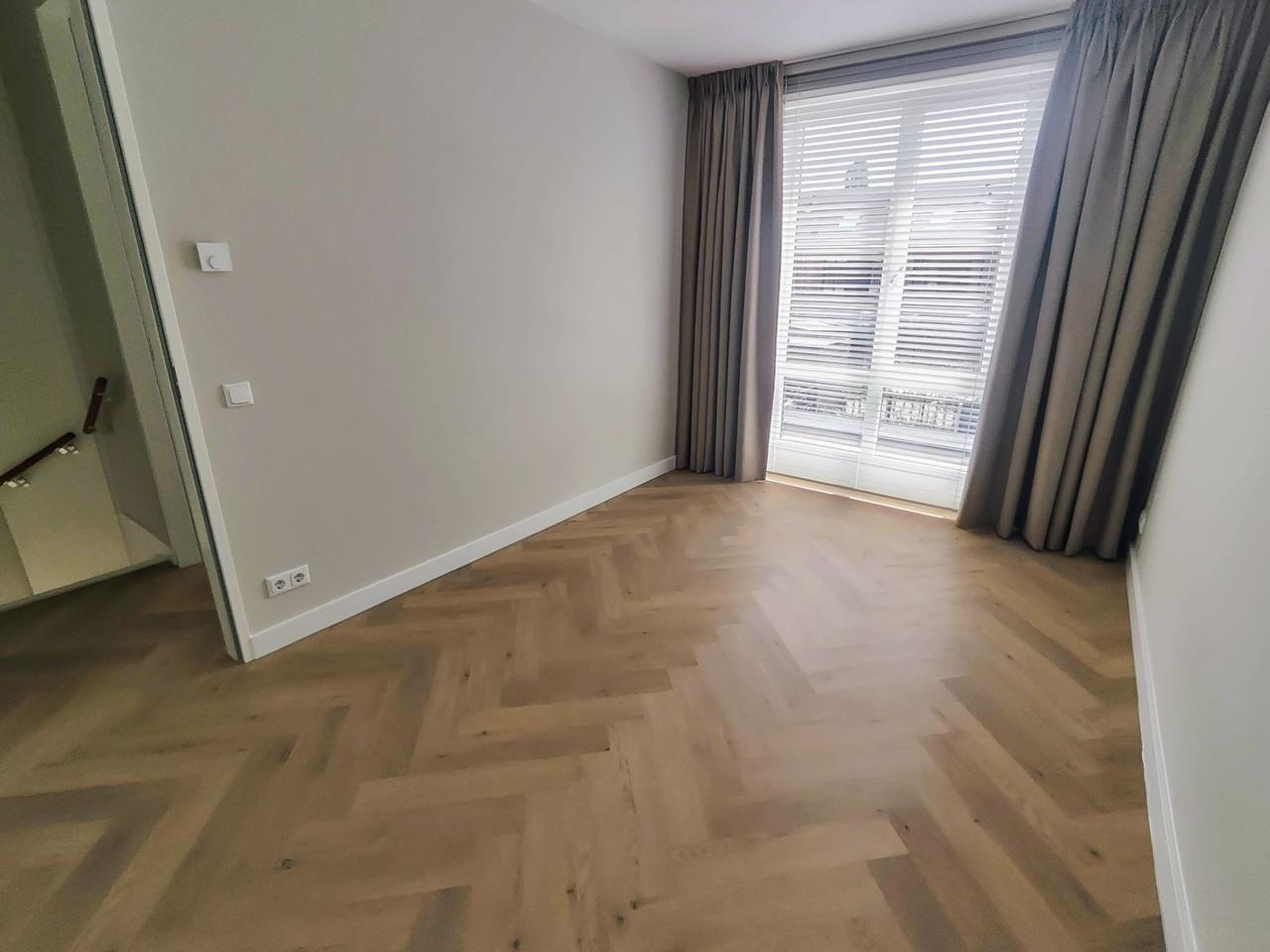 New 4-Bedroom Home in Geenhoven - Image 9