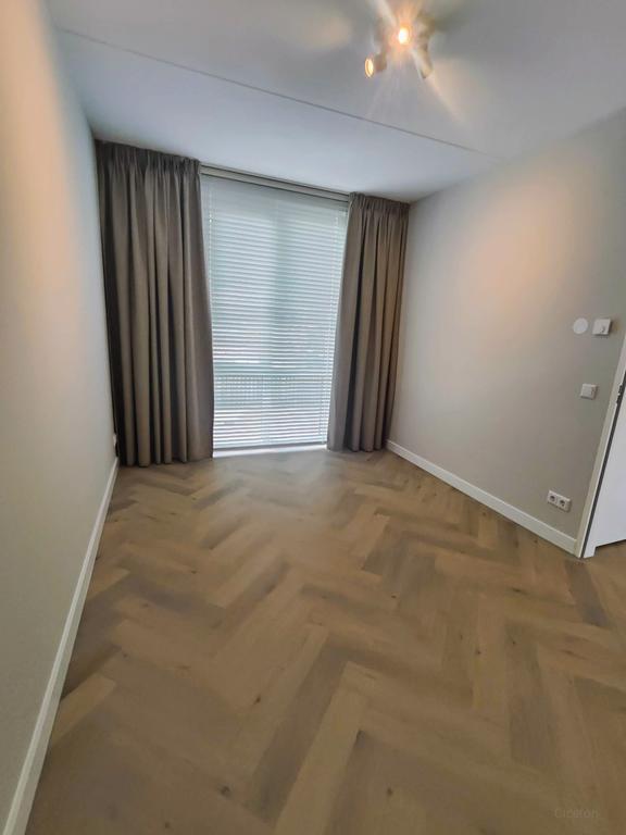 New 4-Bedroom Home in Geenhoven - Image 12