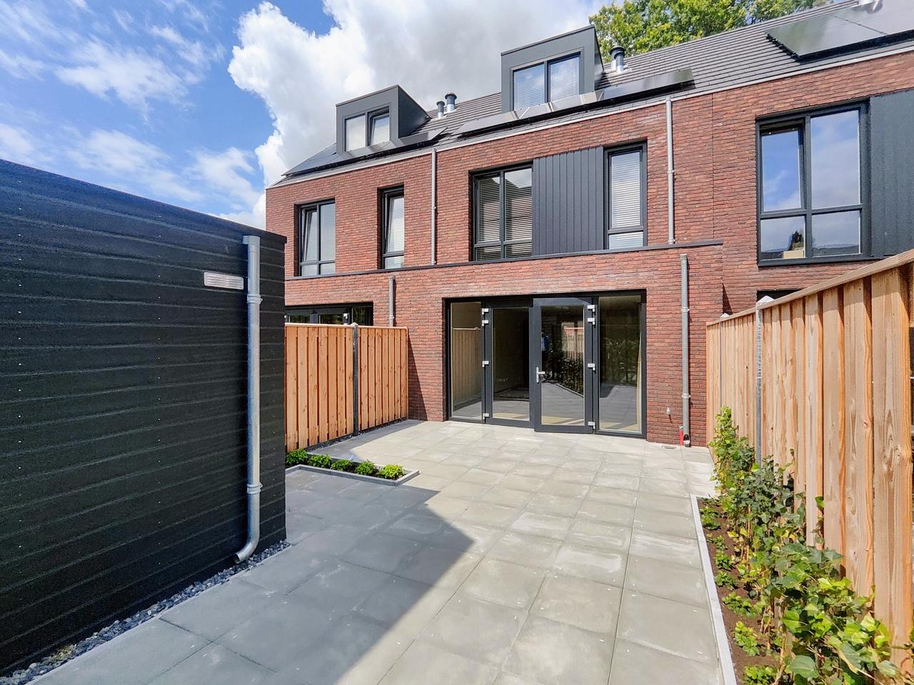 New 4-Bedroom Home in Geenhoven - Image 18