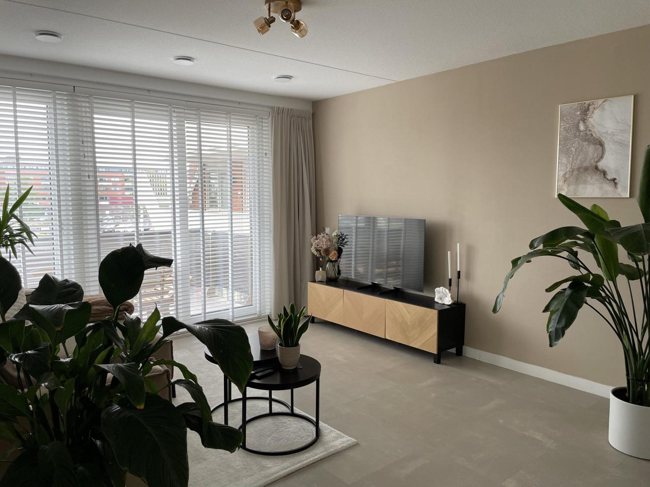 Licht 3-kamer appartement met balkon - Afbeelding 5