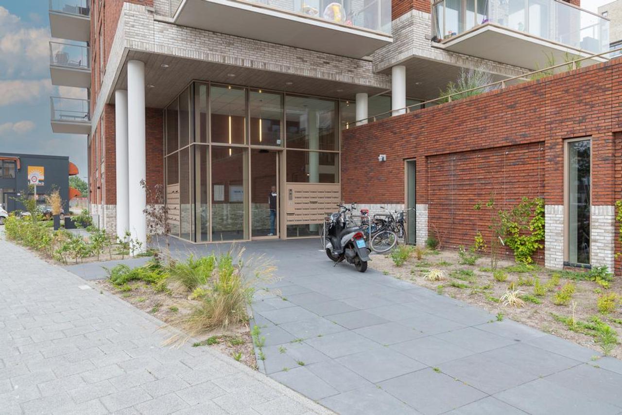 Licht 3-kamer appartement met balkon - Afbeelding 16