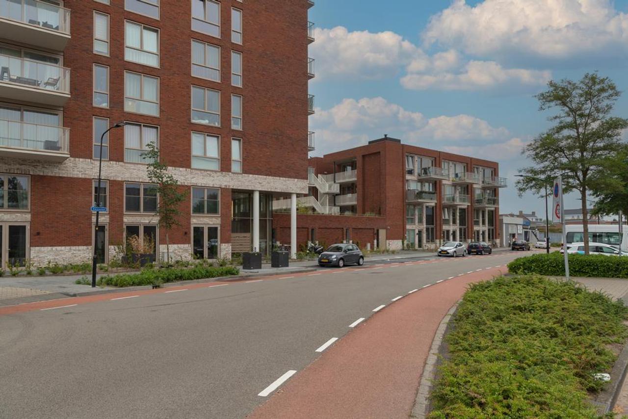 Licht 3-kamer appartement met balkon - Afbeelding 17