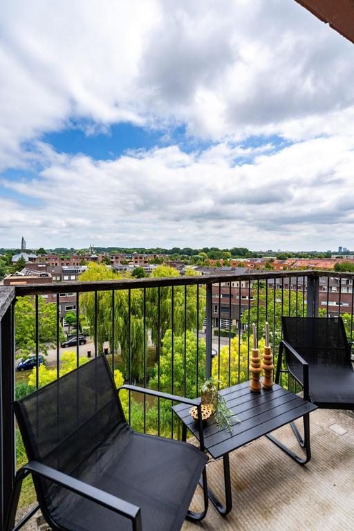 3-Bedroom Apartment in Stadshagen - Image 16