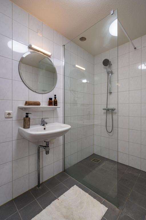 3-Bedroom Apartment in Stadshagen - Image 18