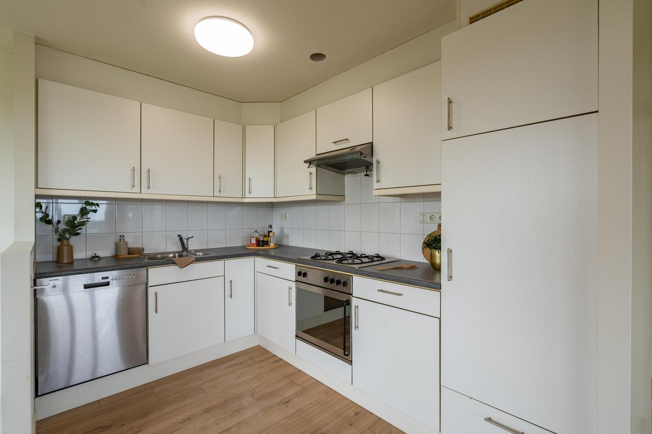 3-Bedroom Apartment in Stadshagen - Image 21