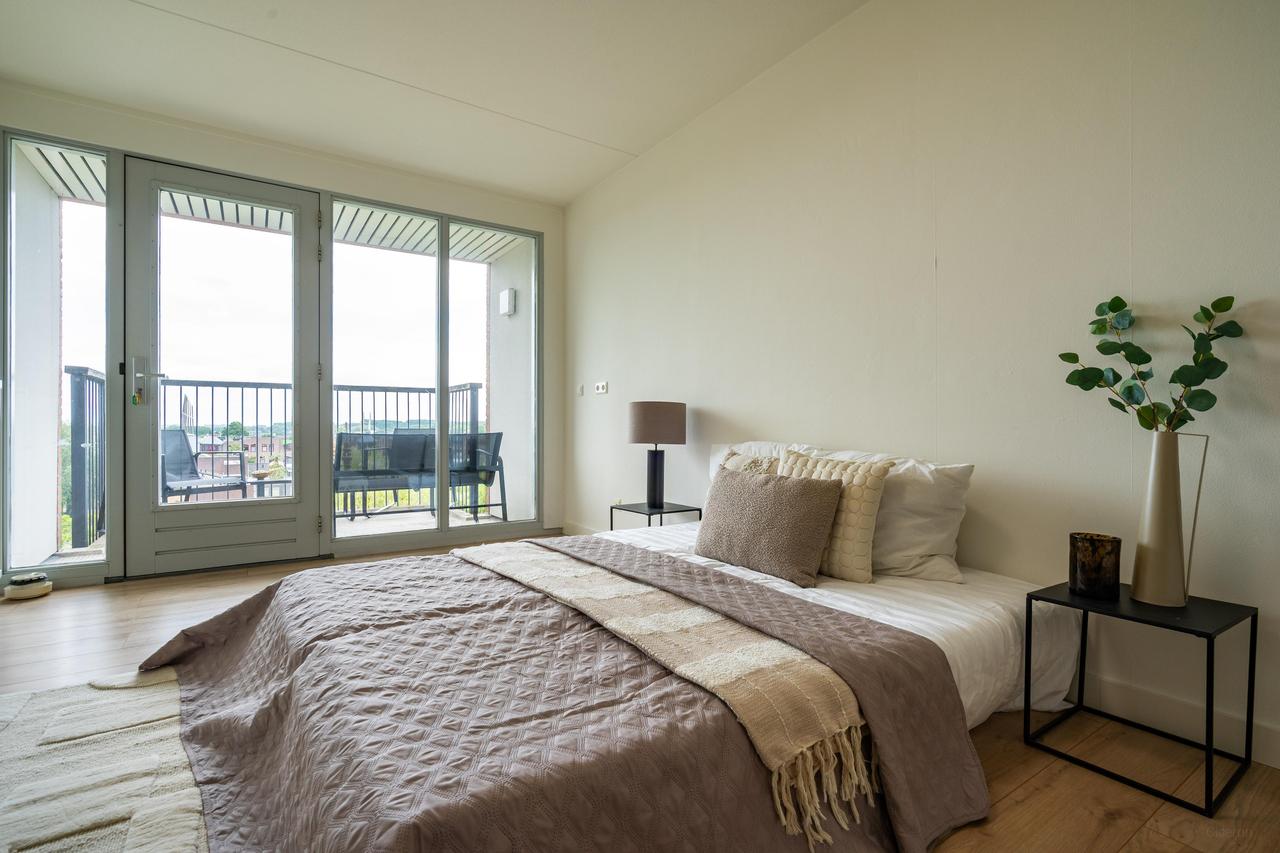 3-Bedroom Apartment in Stadshagen - Image 28